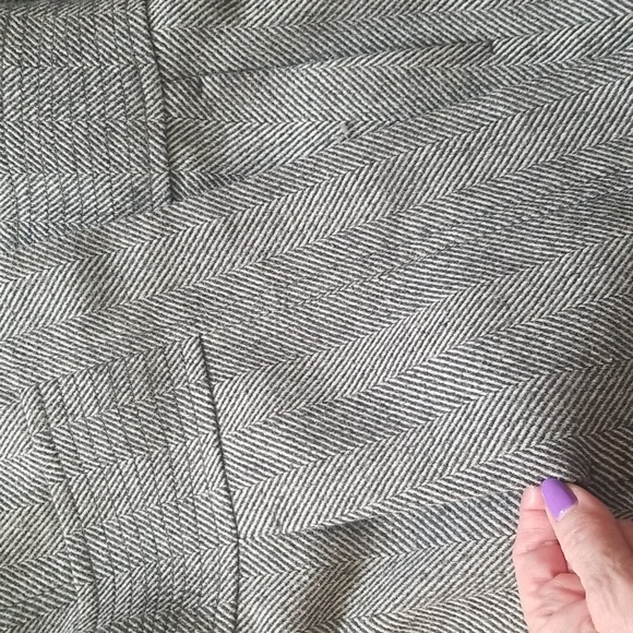 🖤 Macy's Esprit Black and White Herringbone Patterned Coat 🖤 - Picture 6 of 12